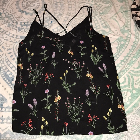 Top - Picture 1 of 4